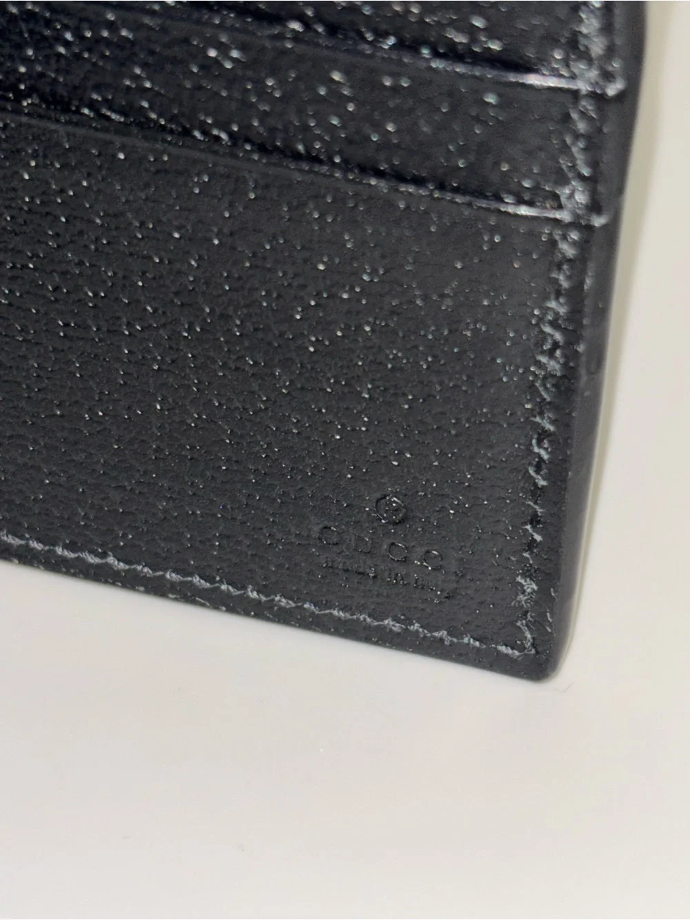 Gucci Black and Beige GG Supreme Leather Card Holder